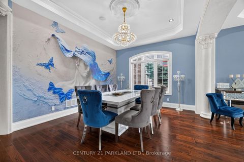 Photo 11 at 101 Elgin Mills Road W, Mill Pond, Richmond Hill