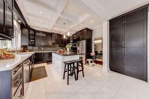 Photo 20 at 6 White Oak Crescent, Langstaff, Richmond Hill