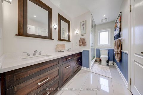 Photo 28 at 6 White Oak Crescent, Langstaff, Richmond Hill