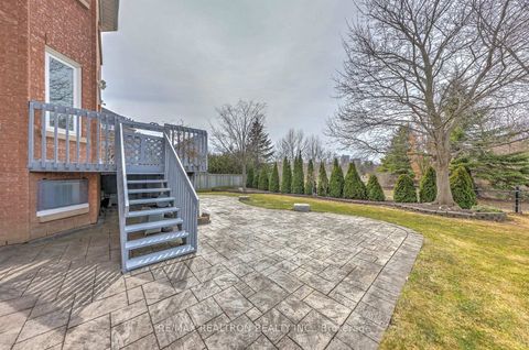 Photo 39 at 6 White Oak Crescent, Langstaff, Richmond Hill