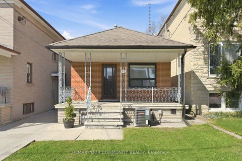 Photo 1 at 172 Times Road, Belgravia, Toronto