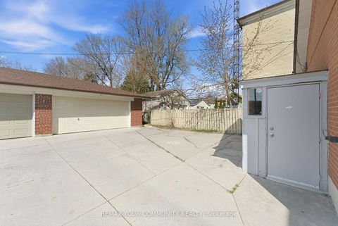 Photo 25 at 172 Times Road, Belgravia, Toronto