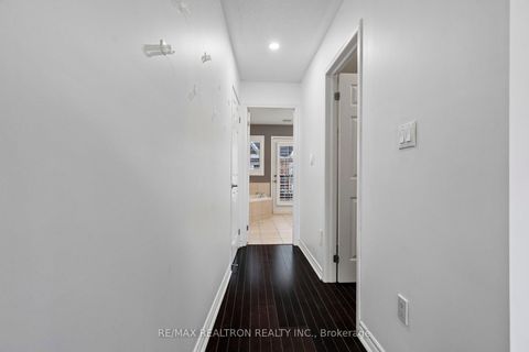 Photo 31 at 35 - 97 The Queensway, Swansea, Toronto