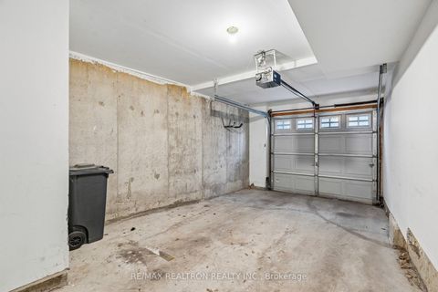 Photo 38 at 35 - 97 The Queensway, Swansea, Toronto