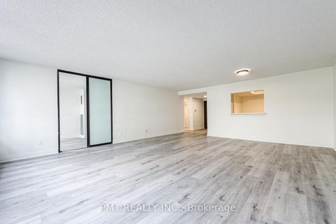 Photo 4 at 202 - 77 Carlton Street, Yonge Corridor, Toronto