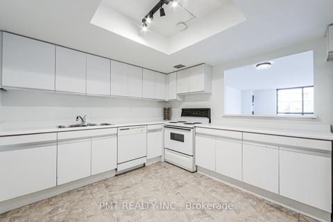 Photo 8 at 202 - 77 Carlton Street, Yonge Corridor, Toronto