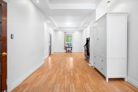 Photo 4 at 546 Dufferin Street, Little Portugal, Toronto