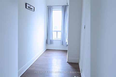 Photo 18 at 546 Dufferin Street, Little Portugal, Toronto