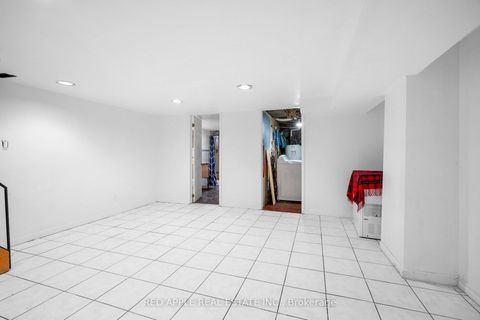 Photo 21 at 546 Dufferin Street, Little Portugal, Toronto