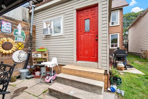Photo 27 at 546 Dufferin Street, Little Portugal, Toronto