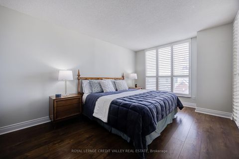 Photo 17 at 501 - 2287 Lake Shore Boulevard W, Mimico, Toronto