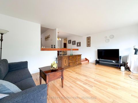 Photo 4 at 208 - 9 Four Winds Drive, York University Heights, Toronto