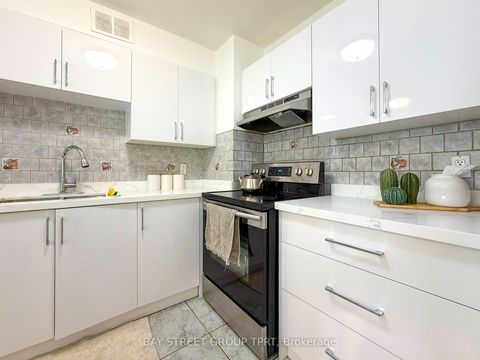 Photo 7 at 208 - 9 Four Winds Drive, York University Heights, Toronto