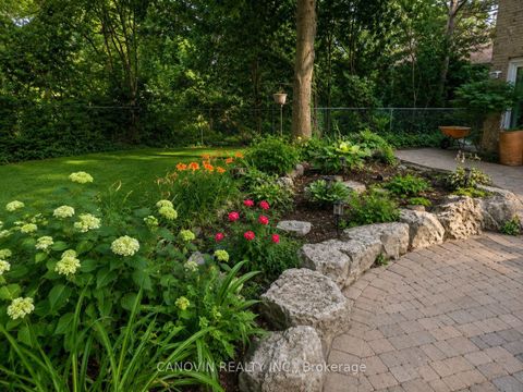 Photo 1 at 183 St. Anthony's Court, Mill Pond, Richmond Hill