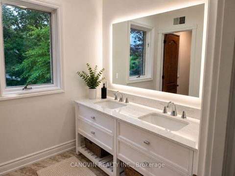 Photo 11 at 183 St. Anthony's Court, Mill Pond, Richmond Hill