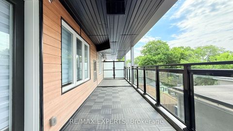 Photo 8 at 402 - 45 Connaught Avenue, Coxwell, Toronto