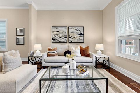 Photo 4 at 831 Pape Avenue, Danforth, Toronto