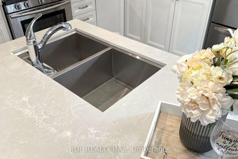 Photo 12 at 831 Pape Avenue, Danforth, Toronto