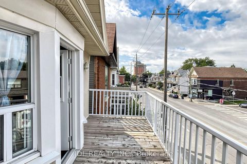 Photo 18 at 831 Pape Avenue, Danforth, Toronto