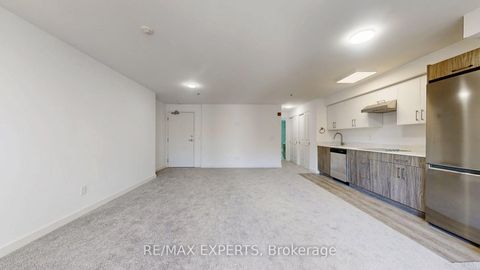 Photo 5 at 203 - 45 Connaught Avenue, Coxwell, Toronto