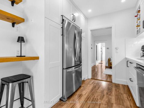 Photo 14 at 147 Chisholm Avenue, Lumsden, Toronto