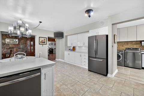 Photo 7 at 39 Highfield Crescent, Historic Lakeshore Communities, Georgina