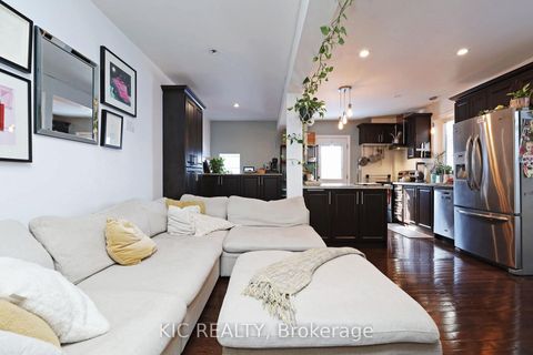 Photo 11 at 20 Ashdale Avenue, Coxwell, Toronto