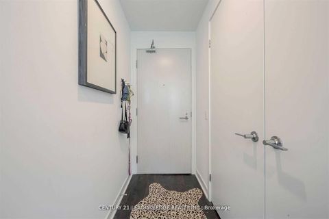 Photo 3 at 3812 - 115 Blue Jays Way, Waterfront Communities C1, Toronto