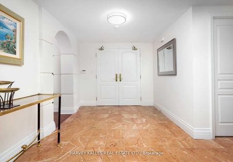 Photo 1 at 205 - 1 Cordoba Drive, Lakeview Estates, Vaughan