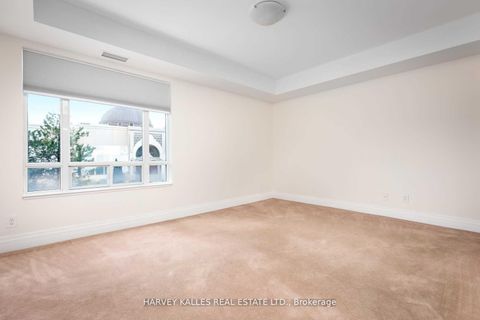 Photo 9 at 205 - 1 Cordoba Drive, Lakeview Estates, Vaughan