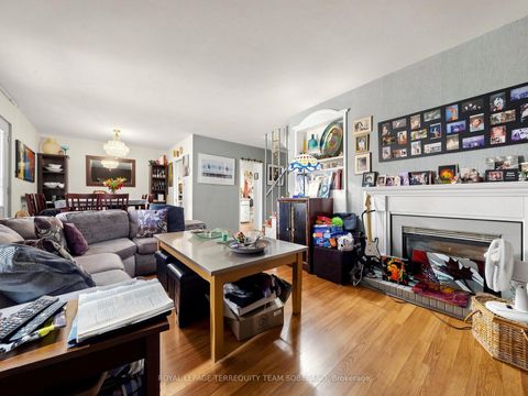 Photo 7 at 14 Rosswood Crescent, Bendale, Toronto