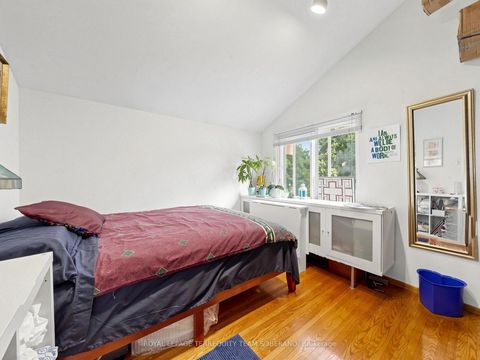 Photo 27 at 14 Rosswood Crescent, Bendale, Toronto