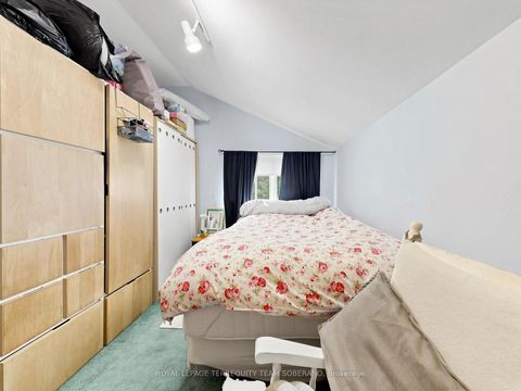 Photo 31 at 14 Rosswood Crescent, Bendale, Toronto