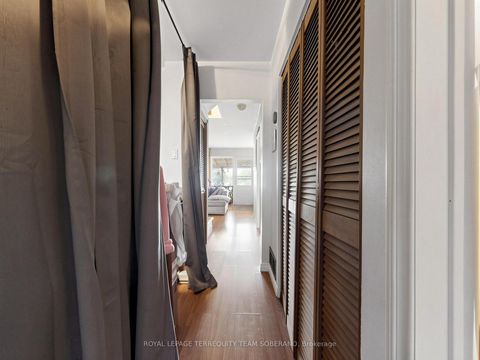 Photo 42 at 14 Rosswood Crescent, Bendale, Toronto