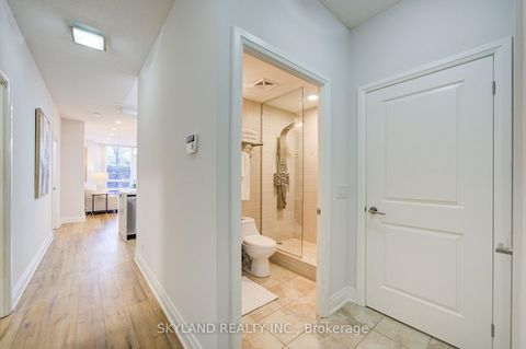Photo 5 at 102 - 520 Steeles Avenue W, Yorkhill, Vaughan