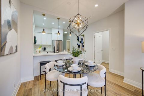 Photo 14 at 102 - 520 Steeles Avenue W, Yorkhill, Vaughan