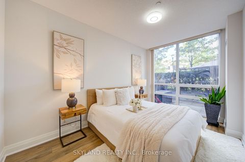 Photo 27 at 102 - 520 Steeles Avenue W, Yorkhill, Vaughan