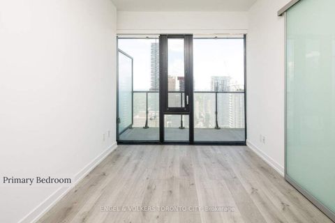 Photo 12 at 4211 - 161 Roehampton Avenue, Mount Pleasant West, Toronto
