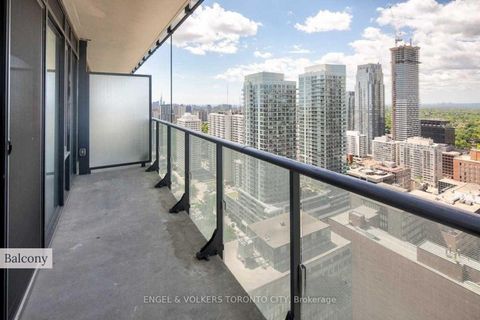 Photo 16 at 4211 - 161 Roehampton Avenue, Mount Pleasant West, Toronto