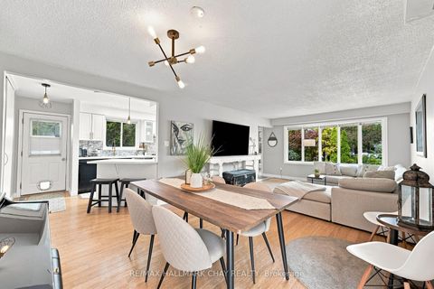 Photo 5 at 30 Harding Avenue, Cundles East, Barrie