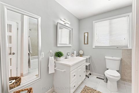 Photo 9 at 30 Harding Avenue, Cundles East, Barrie