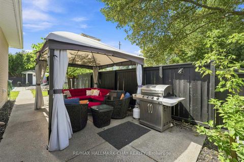 Photo 18 at 30 Harding Avenue, Cundles East, Barrie