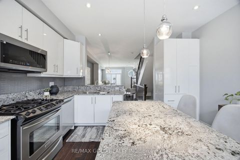 Photo 12 at 71 Cormier Heights, Mimico, Toronto