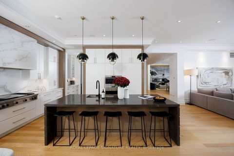 Photo 20 at 207 Strathallan Boulevard, Lawrence Park South, Toronto