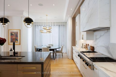 Photo 21 at 207 Strathallan Boulevard, Lawrence Park South, Toronto