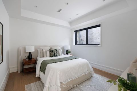 Photo 43 at 207 Strathallan Boulevard, Lawrence Park South, Toronto
