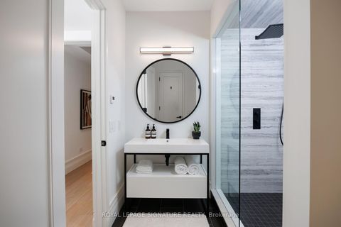 Photo 44 at 207 Strathallan Boulevard, Lawrence Park South, Toronto