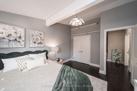 Photo 20 at 2 Lynedock Crescent, Donalda, Toronto