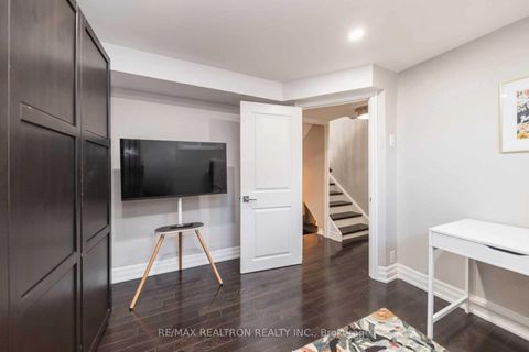 Photo 25 at 2 Lynedock Crescent, Donalda, Toronto
