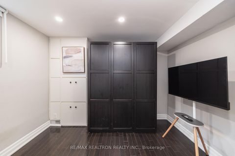 Photo 26 at 2 Lynedock Crescent, Donalda, Toronto
